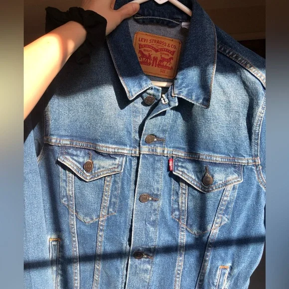 Levi Strauss Denim Jacket Excellent Condition - Picture 4 of 5
